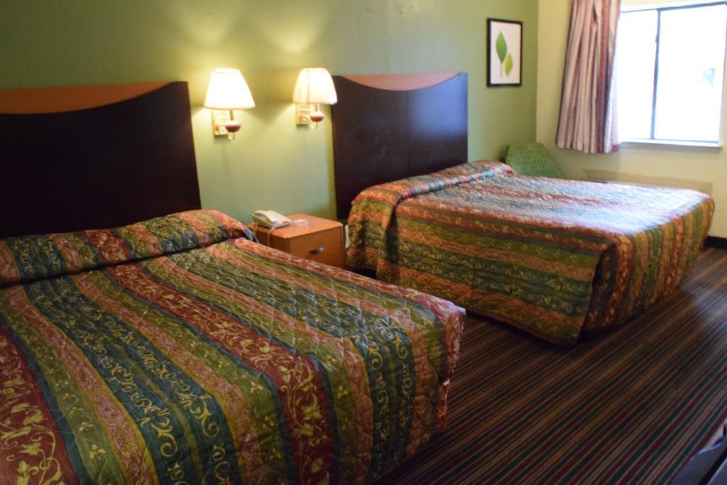 Executive Inn Одеса Стая снимка