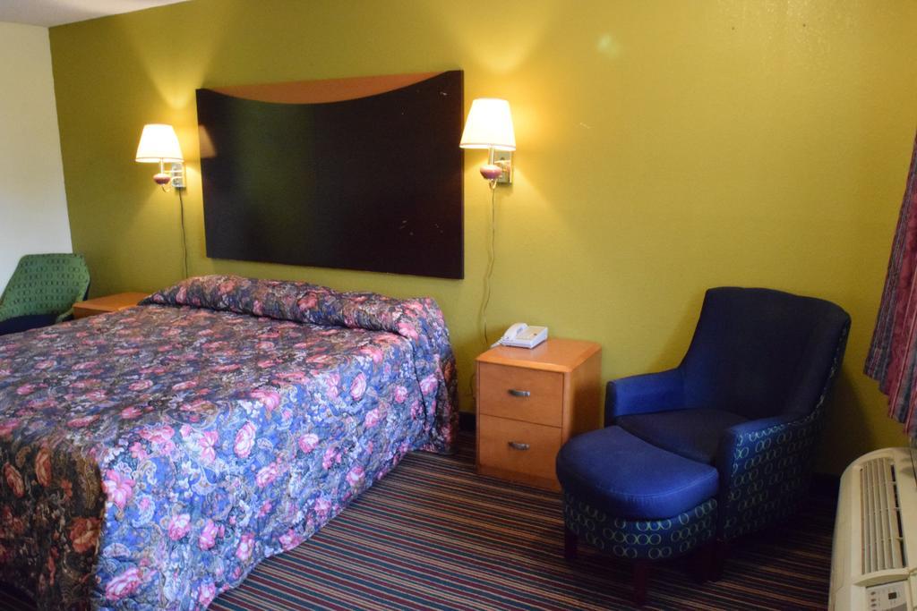 Executive Inn Одеса Стая снимка